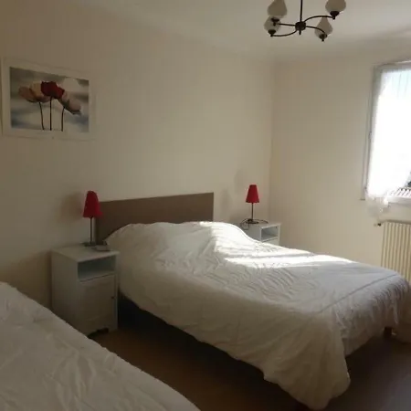 Apartament A 2 Pas De La Plage De Tanchet Et Des Commerces *